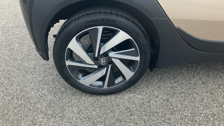 Toyota Aygo X 1.0 VVT-i Edge 5dr Petrol Hatchback